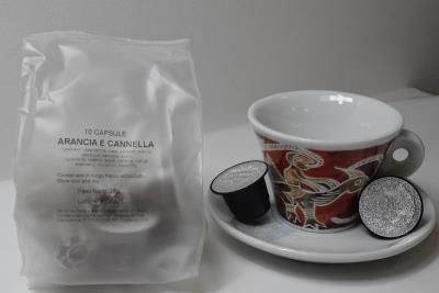 10 Capsule Compatibili Nespresso* Arancia e Cannella